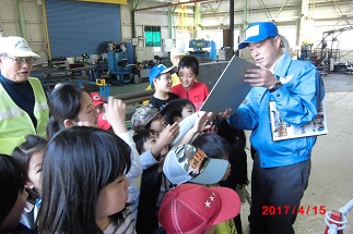 見学の様子